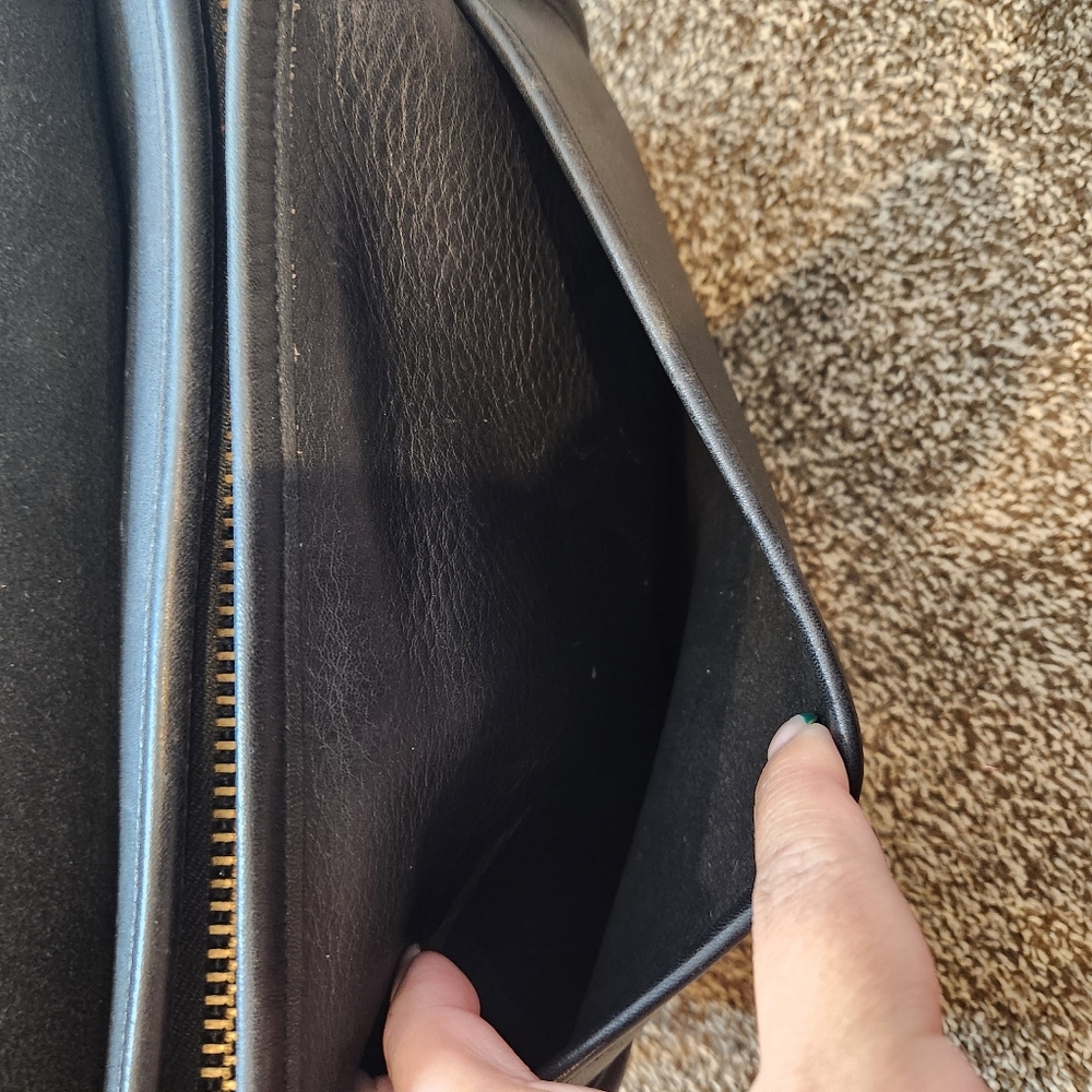 Coach Patricia Legacy Leather Bag - Picture 9 of 12